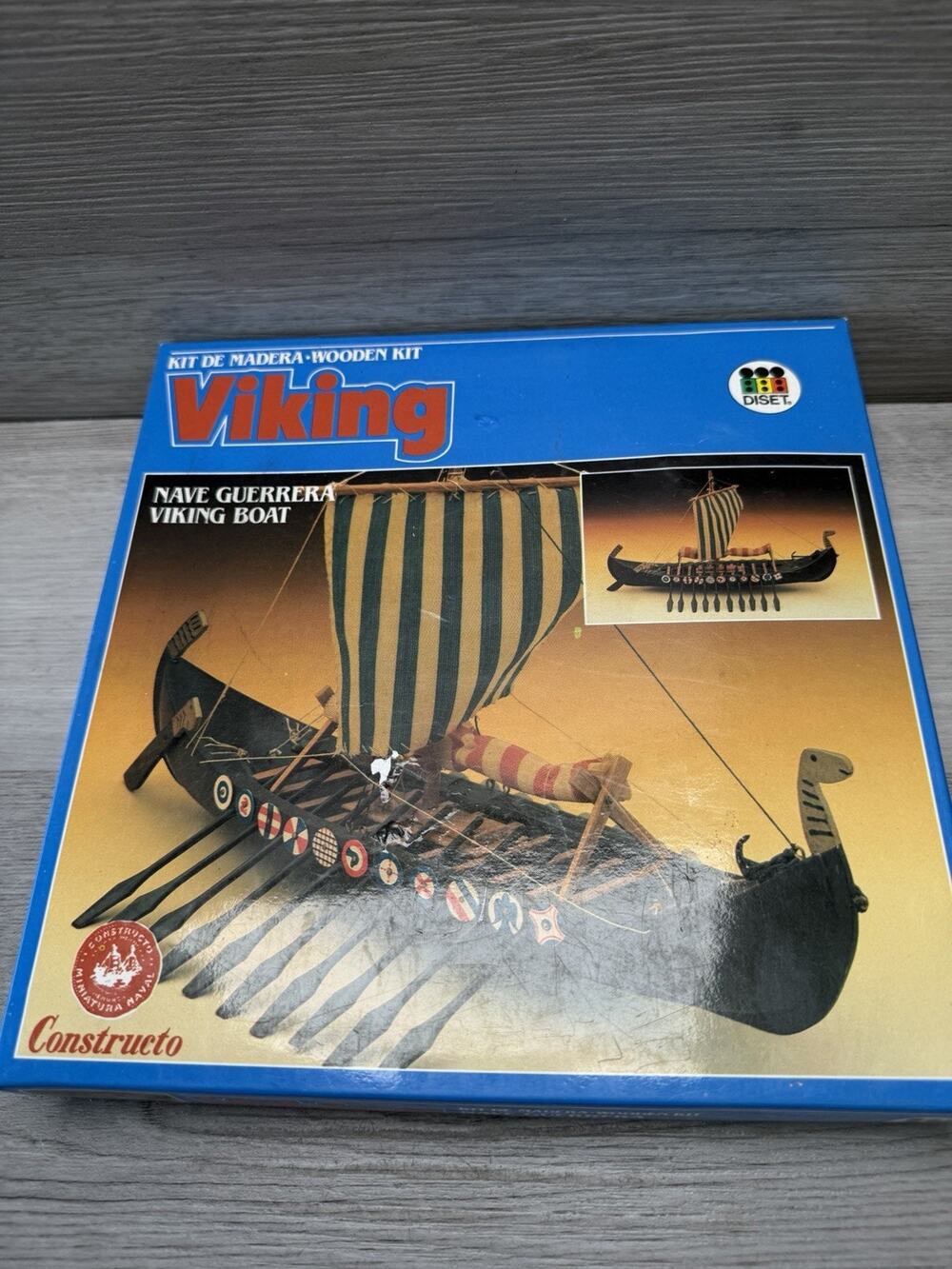 vintage Constructo "Nave Guerrera / Viking Boat" wooden model ship kit.